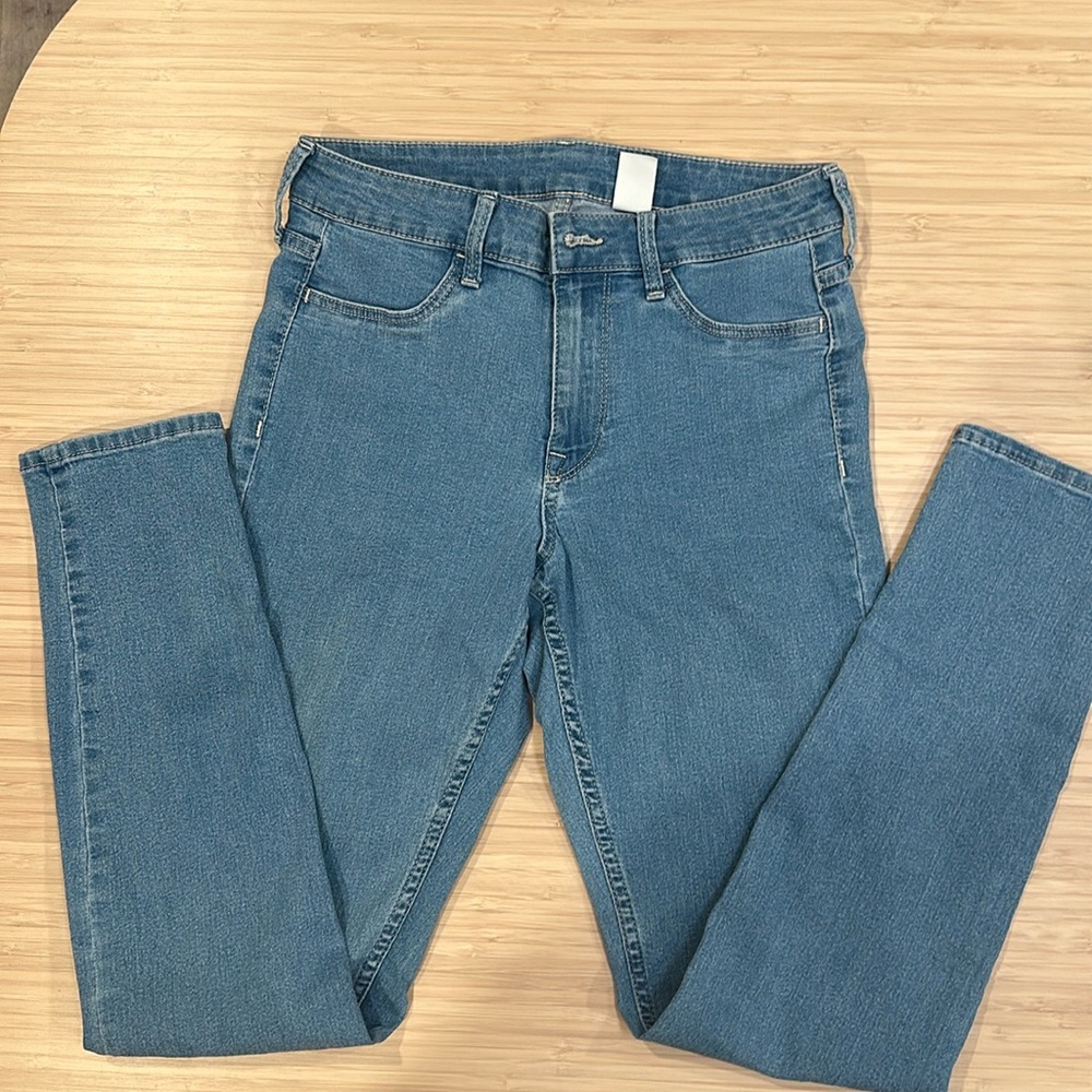 H&M women’s skinny jeans, regular waist, 28